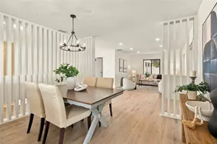 10309 Reclinata Ln, Tampa, FL 33618 - Photo 15