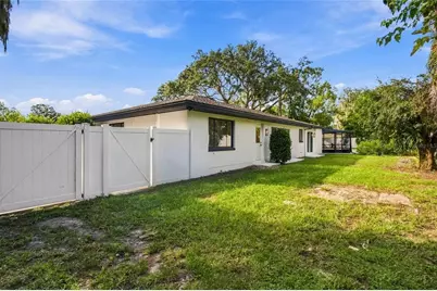 10309 Reclinata Lane, Tampa, FL 33618 - Photo 39