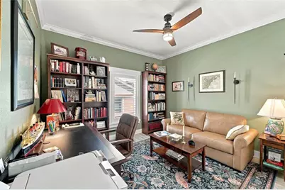 3925 1st Street NE, Saint Petersburg, FL 33703 - Photo 21