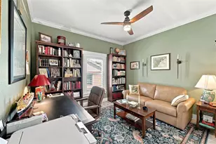 3925 1st St NE, Saint Petersburg, FL 33703 - Photo 21