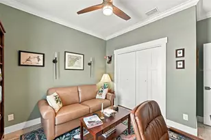 3925 1st St NE, Saint Petersburg, FL 33703 - Photo 23