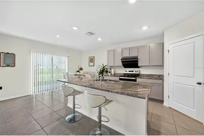 8379 Ender Hills Drive, Wesley Chapel, FL 33545 - Photo 5
