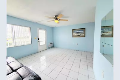 8555 112th Street #106, Seminole, FL 33772 - Photo 5