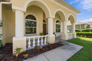 1815 Winn Arthur, Valrico, FL 33594 - Photo 5