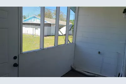 10704 N 15th Street #B, Tampa, FL 33612 - Photo 9