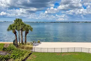 4961 Bacopa Ln S, Saint Petersburg, FL 33715 - Photo 25