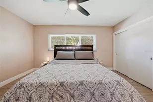 6675 Colony Dr S, Saint Petersburg, FL 33705 - Photo 29