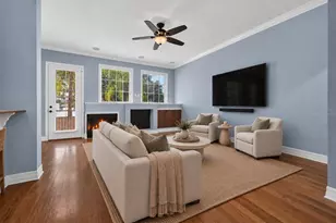 2908 Hansen Manor Ln, Tampa, FL 33611 - Photo 9