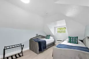 4000 46th St N, Saint Petersburg, FL 33714 - Photo 19