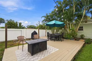 5601 15th Ave N, Saint Petersburg, FL 33710 - Photo 43