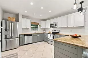 5601 15th Ave N, Saint Petersburg, FL 33710 - Photo 15