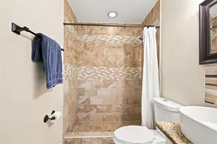 5601 15th Ave N, Saint Petersburg, FL 33710 - Photo 29