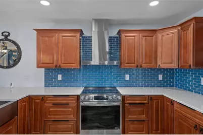 5715 Indiana Avenue, New Port Richey, FL 34652 - Photo 17