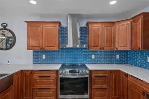 5715 Indiana Ave, New Port Richey, FL 34652 - Photo 17