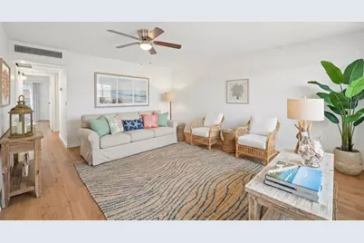 202 Bedford Trail #109, Sun City Center, FL 33573 - Photo 3
