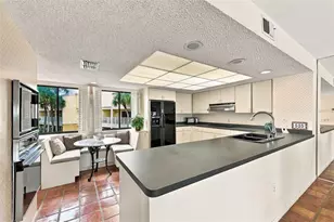535 Haven Point Dr, Treasure Island, FL 33706 - Photo 19