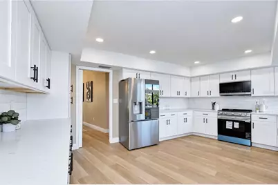 806 Sandringham Lane, Lutz, FL 33549 - Photo 15