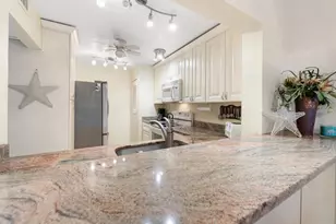 12300 Vonn Rd, Largo, FL 33774 - Photo 13