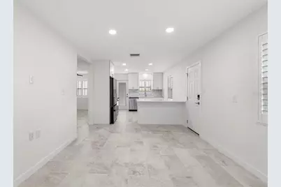 450 78th Avenue, Saint Pete Beach, FL 33706 - Photo 5