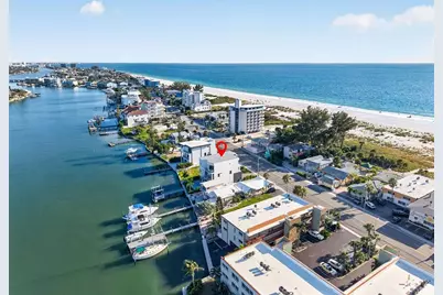 10209 Gulf Boulevard, Treasure Island, FL 33706 - Photo 5