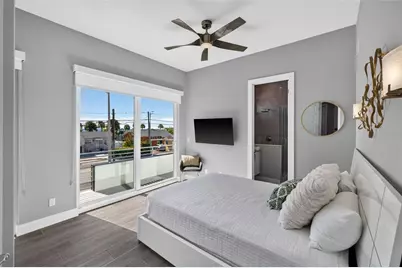 10209 Gulf Boulevard, Treasure Island, FL 33706 - Photo 29