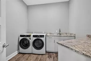 10209 Gulf Blvd, Treasure Island, FL 33706 - Photo 57