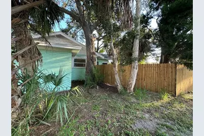 2320 5th Street S, Saint Petersburg, FL 33705 - Photo 15