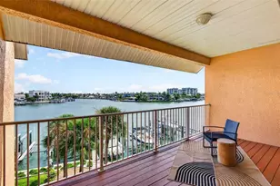 10071 Gulf Blvd, Treasure Island, FL 33706 - Photo 23
