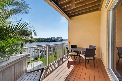 10071 Gulf Boulevard, Treasure Island, FL 33706 - Photo 11