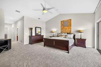 10071 Gulf Boulevard, Treasure Island, FL 33706 - Photo 21