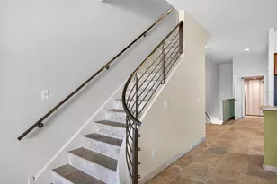 10071 Gulf Blvd, Treasure Island, FL 33706 - Photo 17