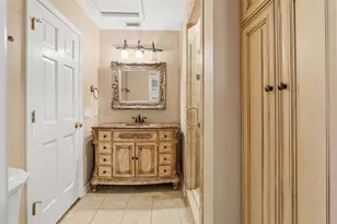 2823 Samara Dr, Tampa, FL 33618 - Photo 31