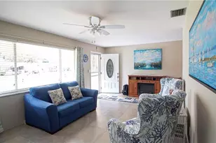 3925 15th Ave N, Saint Petersburg, FL 33713 - Photo 3