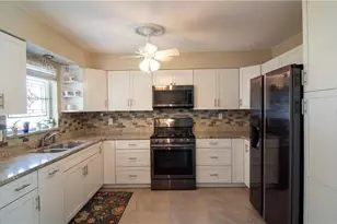3925 15th Ave N, Saint Petersburg, FL 33713 - Photo 5