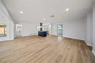 1711 Patlin Cir S, Largo, FL 33770 - Photo 3