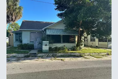 821 Paris Avenue S, Saint Petersburg, FL 33701 - Photo 5