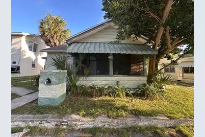 821 Paris Avenue S, Saint Petersburg, FL 33701 - Photo 1