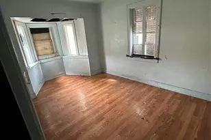 821 Paris Ave S, Saint Petersburg, FL 33701 - Photo 13