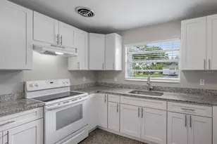 3301 W Louisiana Ave, Tampa, FL 33614 - Photo 7