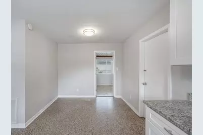 3301 W Louisiana Avenue, Tampa, FL 33614 - Photo 9