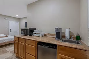 4501 N Jamaica St, Tampa, FL 33614 - Photo 41