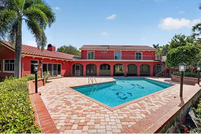 2278 Kings Point Drive, Largo, FL 33774 - Photo 3