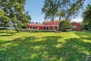 2278 Kings Point Dr, Largo, FL 33774 - Photo 23