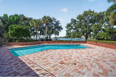 2278 Kings Point Drive, Largo, FL 33774 - Photo 39