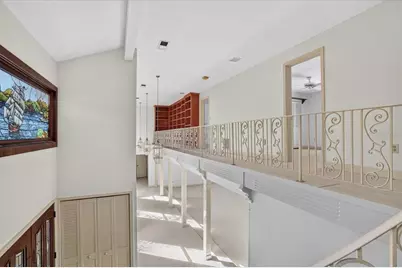 2278 Kings Point Drive, Largo, FL 33774 - Photo 29