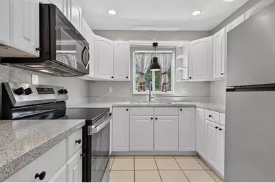 10840 50th Avenue N, Saint Petersburg, FL 33708 - Photo 11