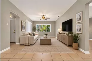10840 50th Ave N, Saint Petersburg, FL 33708 - Photo 3