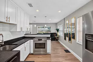 2452 17th Ave S, Saint Petersburg, FL 33712 - Photo 17