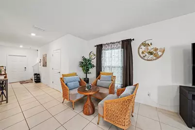 6300 Beverly Hills Drive, Zephyrhills, FL 33541 - Photo 5