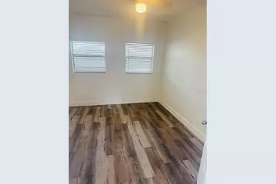 3711 N 35th Street, Tampa, FL 33610 - Photo 17